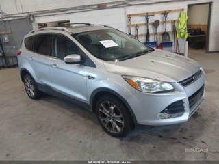 FORD FORD ESCAPE TITANIUM