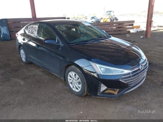 HYUNDAI HYUNDAI ELANTRA SE