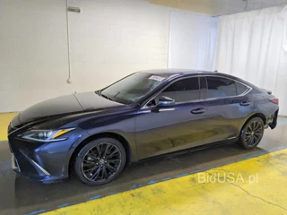 LEXUS ES 300H