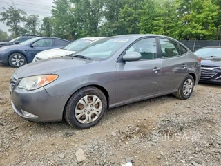 HYUNDAI ELANTRA GLS