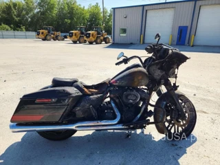 HARLEY-DAVIDSON FLTRXSE
