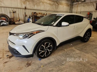 TOYOTA C-HR XLE