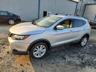 NISSAN ROGUE SPORT SV