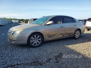 TOYOTA AVALON XLS