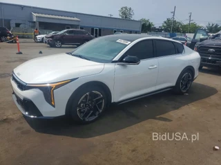 KIA K4 GT LINE
