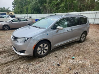 CHRYSLER PACIFICA HYBRID LIMITED