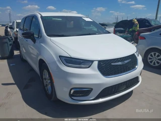 CHRYSLER CHRYSLER PACIFICA SELECT