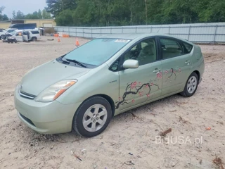 TOYOTA PRIUS BASE