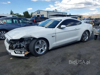 FORD MUSTANG GT