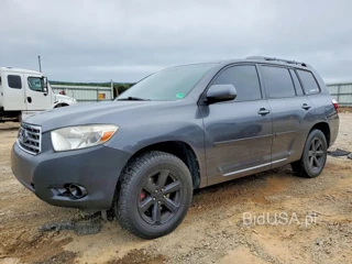 TOYOTA HIGHLANDER BASE