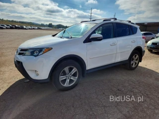 TOYOTA RAV4 XLE