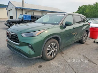 TOYOTA HIGHLANDER XLE