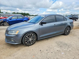 VOLKSWAGEN JETTA SE