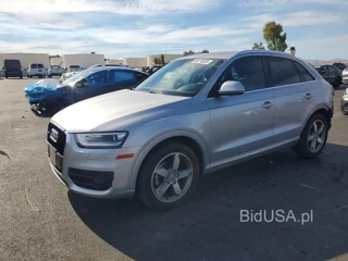 AUDI Q3 PREMIUM PLUS