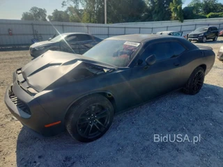 DODGE CHALLENGER SXT