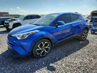 TOYOTA C-HR XLE