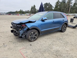 KIA NIRO EX