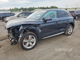 AUDI Q5 PREMIUM PLUS