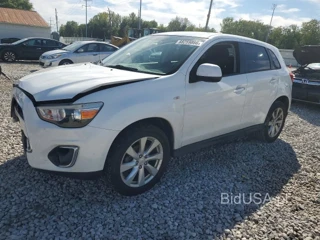 MITSUBISHI OUTLANDER SPORT ES
