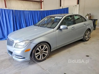 MERCEDES-BENZ C 250