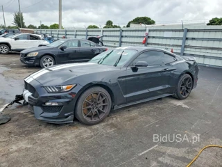 FORD MUSTANG SHELBY GT350