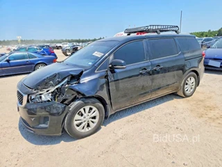 KIA SEDONA LX
