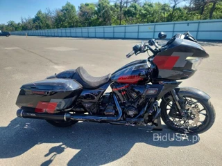 HARLEY-DAVIDSON FLTRXSTSE