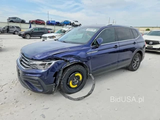 VOLKSWAGEN TIGUAN SE