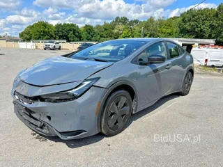 TOYOTA PRIUS LE