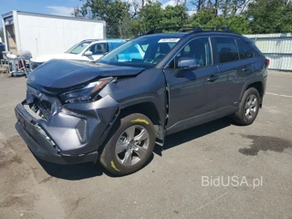 TOYOTA RAV4 HYBRID XLE