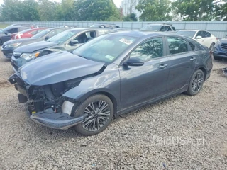 KIA FORTE GT LINE