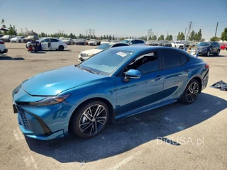 TOYOTA CAMRY XSE