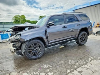 TOYOTA 4RUNNER NIGHTSHADE EDITION