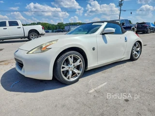 NISSAN 370Z ROADSTER