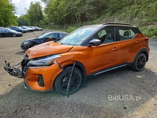 NISSAN KICKS SR