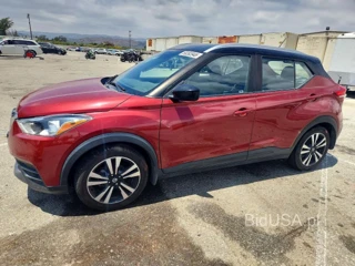 NISSAN KICKS SV