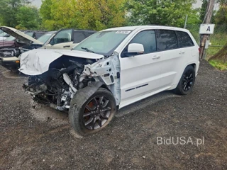 JEEP GRAND CHEROKEE OVERLAND