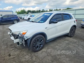 MITSUBISHI OUTLANDER SPORT ES