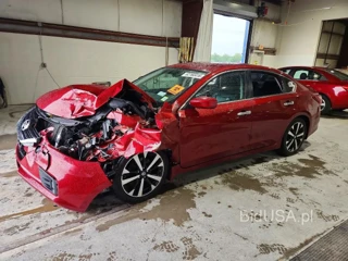 NISSAN ALTIMA 2.5 SR