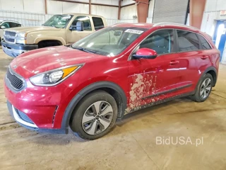 KIA NIRO LX