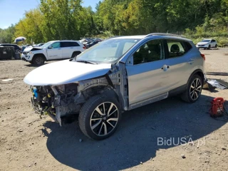 NISSAN ROGUE SPORT SL