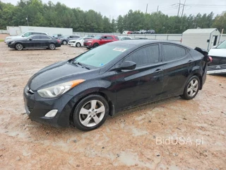 HYUNDAI ELANTRA GLS