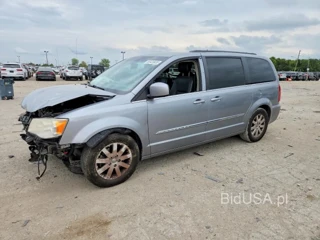 CHRYSLER TOWN & COUNTRY TOURING