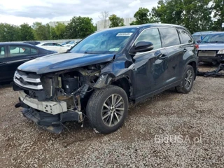 TOYOTA HIGHLANDER XLE