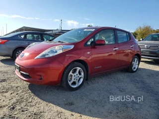 NISSAN LEAF SV