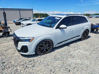 AUDI Q7 PREMIUM PLUS