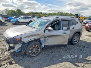 JEEP CHEROKEE LATITUDE PLUS