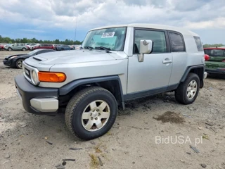 TOYOTA FJ CRUISER BASE