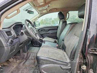 NISSAN TITAN XD S