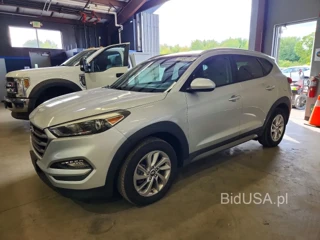 HYUNDAI TUCSON SE